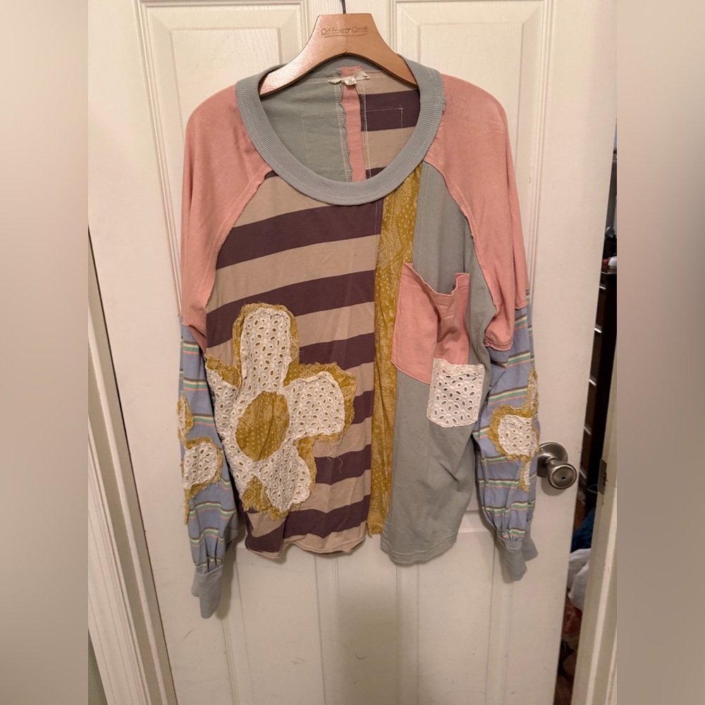 Oli & Hali Multicolor Patchwork Sweatshirt - image 1